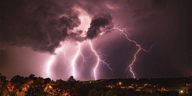 صواعق رعدية تقتل 4 في اليمن