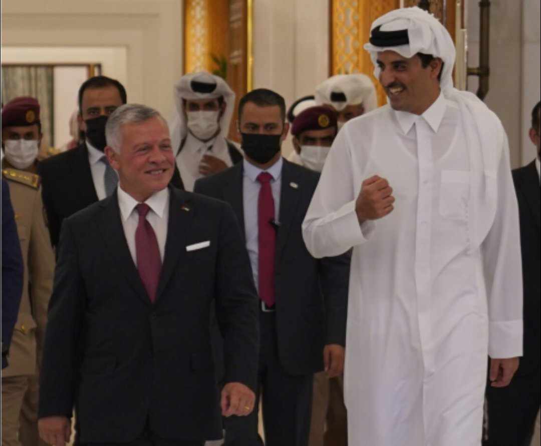 الصفدي ينقل رسالة من الملك إلى أمير قطر