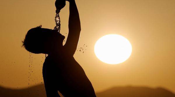 درجات حرارة قياسية واستمرار موجة الحر الشديد في نصف الكرة الشمالي