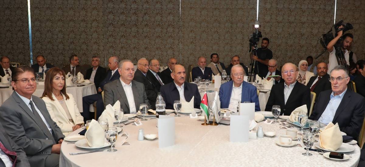 الذنيبات: الفوسفات تشكل قيمة مضافة للاستثمار بقطاع التعدين بالمملك