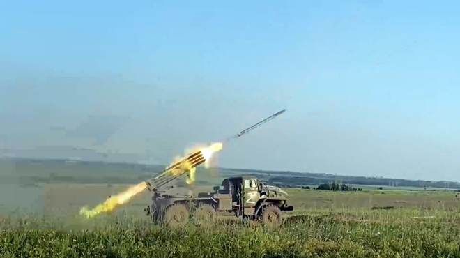 الجيش الروسي يتقدم في منطقة كوبيانسك ويسقط 43 طائرة مسيرة أوكرانية