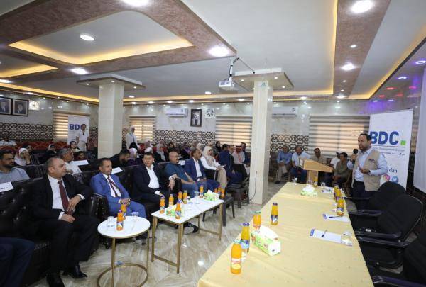 مركز تطوير الأعمال ينفذ جلسات مجتمعية في الكرك