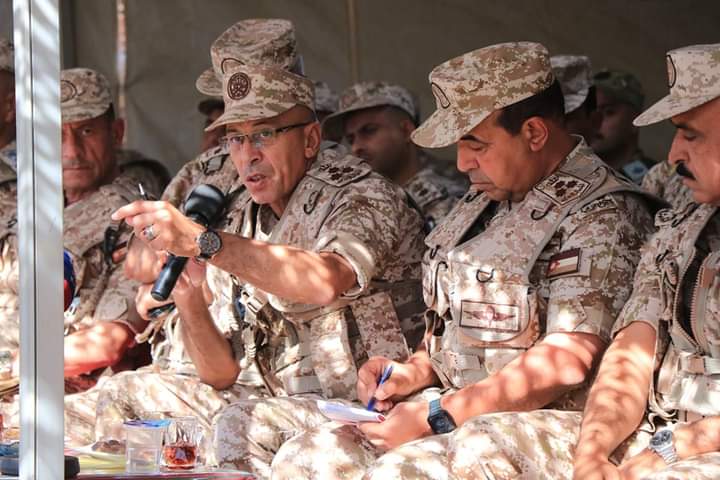 المساعد للعمليات والتدريب يتابع التدريب الجماعي في اللواء الهاشمي الآلي٥١_صور