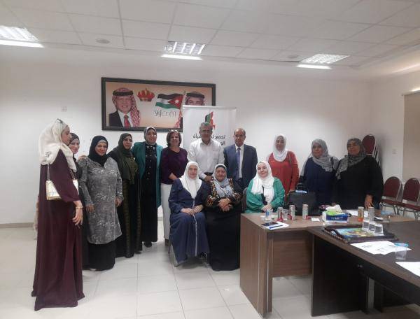 نشيمات جرش تنظم جلسة المشاركة النسائية والشبابية في الأحزاب