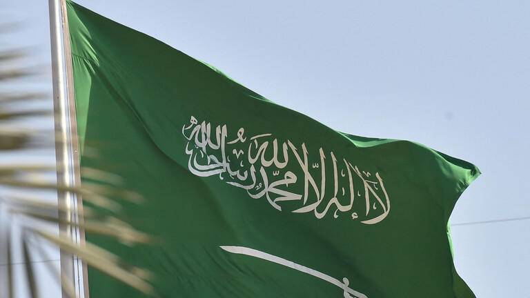 إعدام سعودي قتل جدته