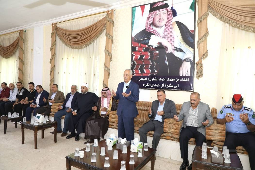 مندوبا عن الملك .. العيسوي يعزي بوفاة العقيد عامر الوديان