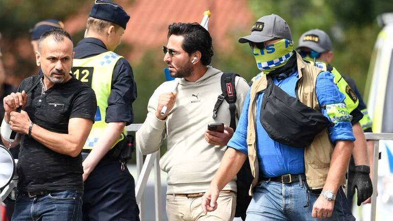 من هو سلوان موميكا محرق القرآن الذي يتعدّى على مشاعر المسلمين؟