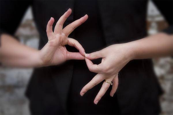 انطلاق فعاليات المؤتمر العربي الأول لنشر لغة الاشارة