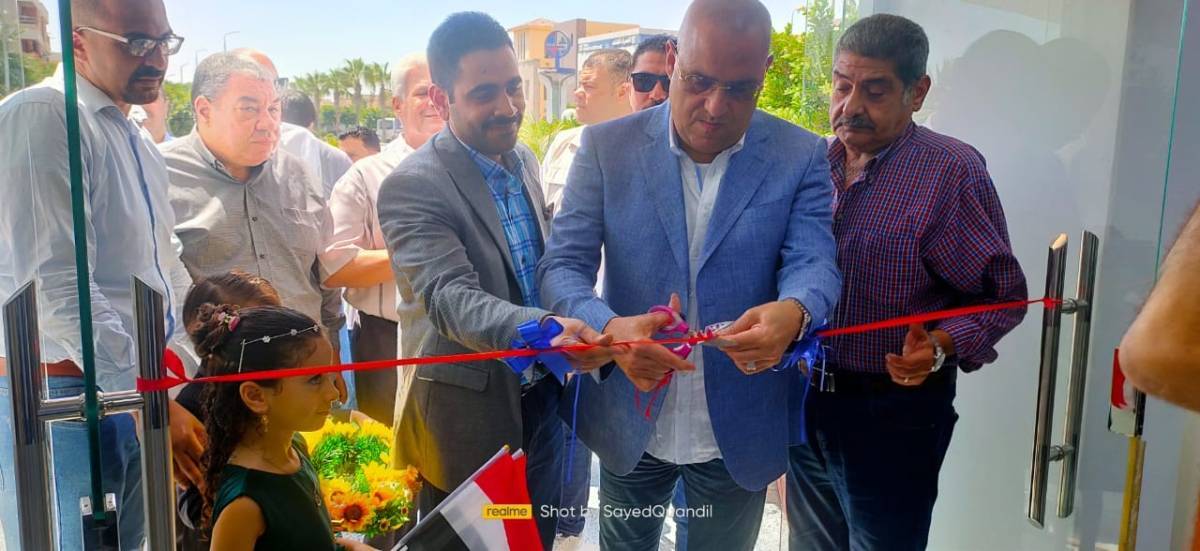 وزير الإسكان يفتتح المركز التكنولوجي لخدمة عملاء منظومة المياه