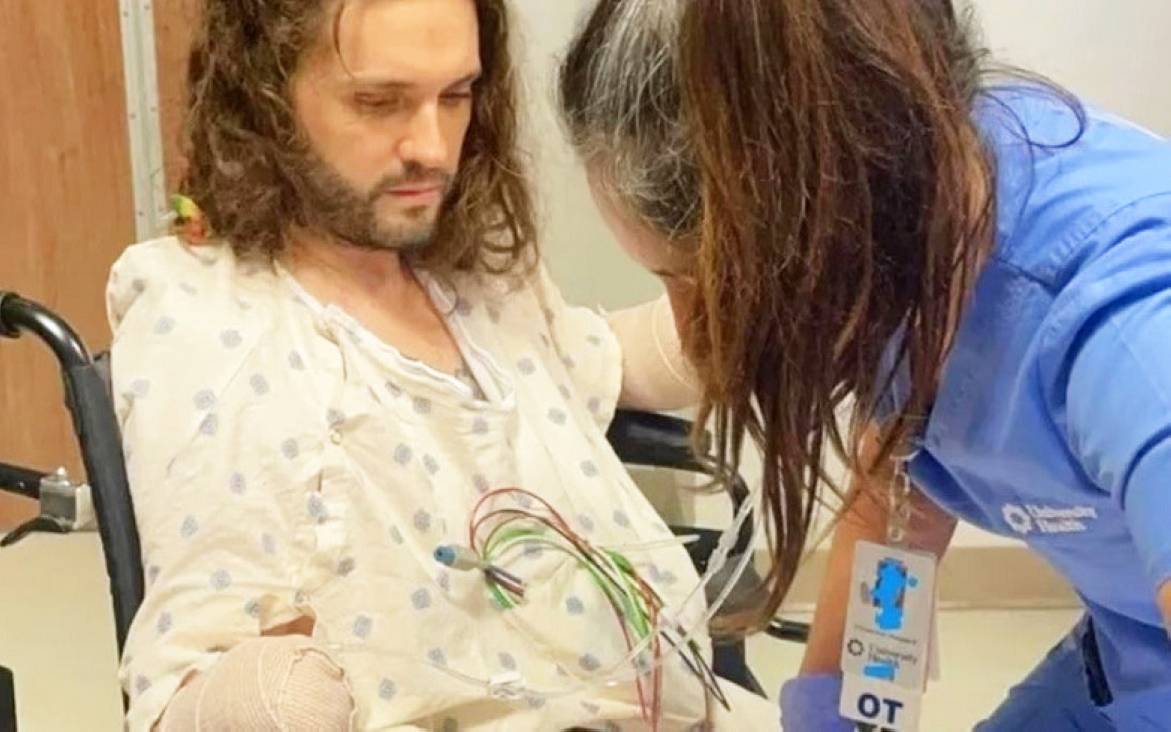 لدغة حشرة «تبتر» أطراف أمريكي