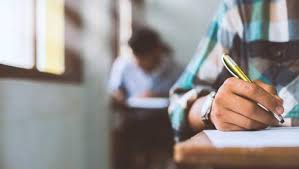 اختتام امتحانات التوجيهي بمشاركة 149326 طالبا وطالبة