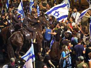 أزمة إسرائيل تصل إلى المستشفيات.. الأطباء في إضراب شامل