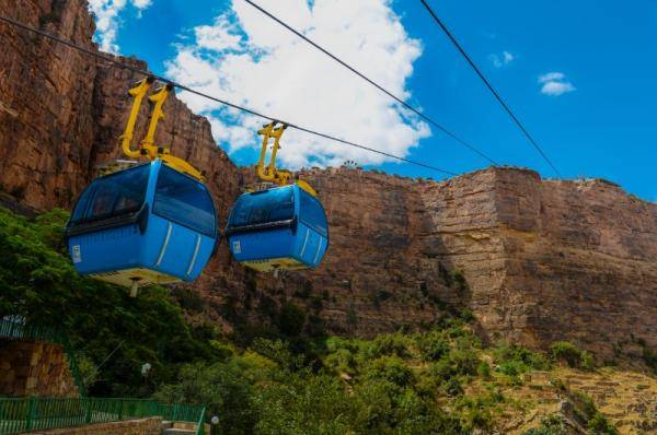 السعودية .. جو أبها ومناظرها تستهوي السائحين