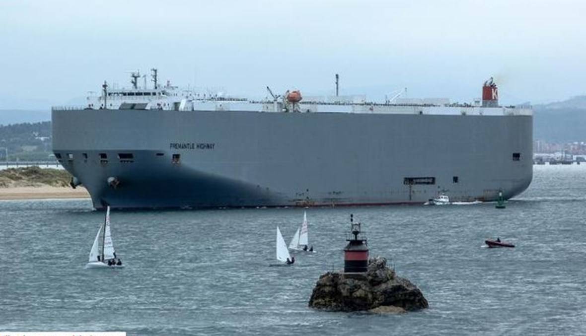 قتيل وجرحى باشتعال سفينة شحن في هولندا