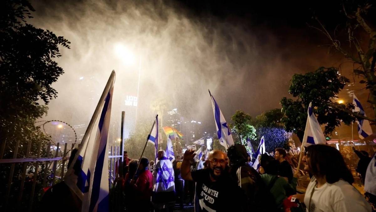 إسرائيل .. التعديلات القضائية تهدّد شعبية نتنياهو