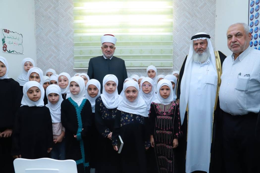وزير الأوقاف يتفقد مركز عائشة أم المؤمنين لتحفيظ القرآن الكريم