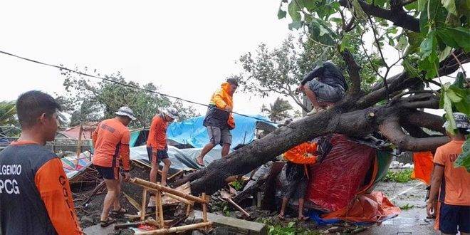 إعصار دوكسوري يضرب الفلبين ويهدد الصين وتايوان
