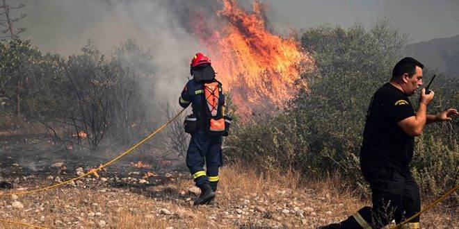 الحرائق والعواصف تودي بحياة 8 أشخاص في إيطاليا واليونان