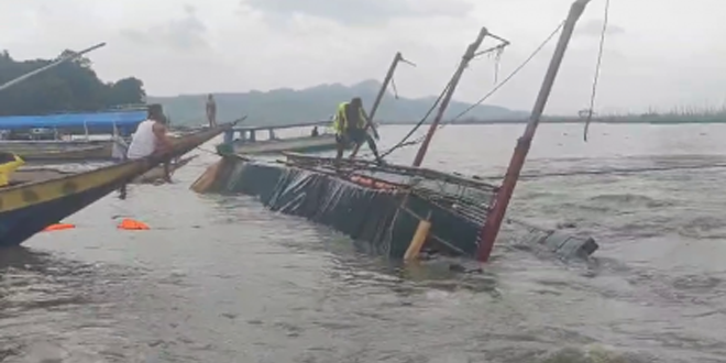 مصرع 19 شخصاً إثر انقلاب قارب في الفلبين