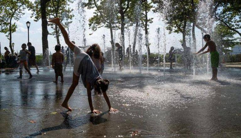 أمريكا تكتوي بنار الحر