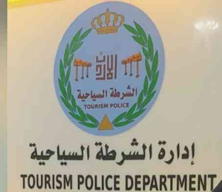 الشرطة السياحية تلقي القبض على 27 سيرلانكيا فروا من فندق في عمان
