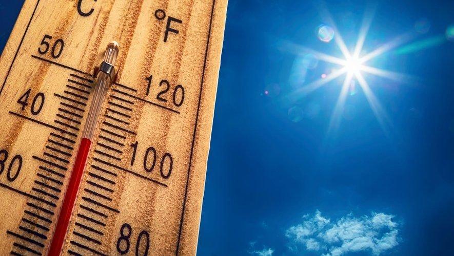 عودة الحرارة بالأردن لمعدلاتها للمرة الأولى منذ 20 يوماً