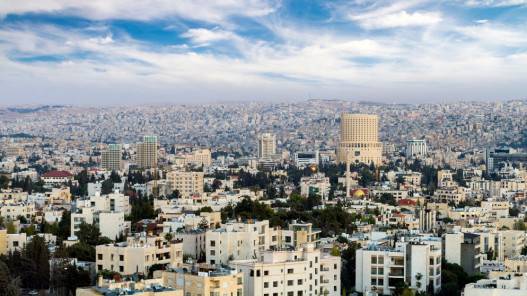 انخفاض درجات الحرارة اليوم مع بقاء الأجواء صيفية في أغلب المناطق
