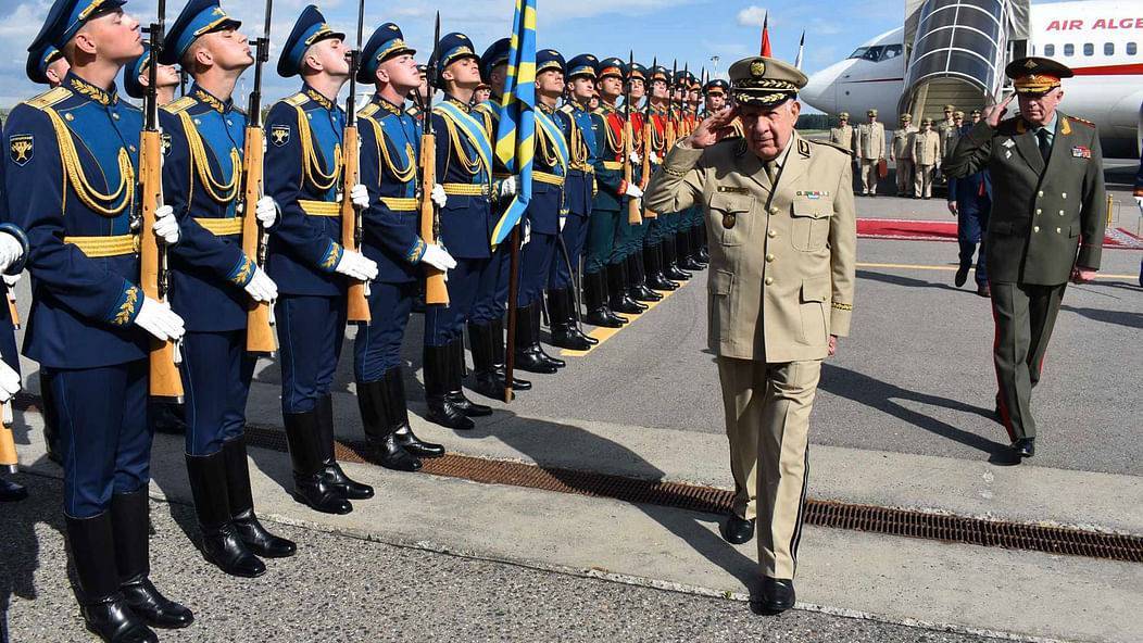 رئيس الأركان الجزائري يزور موسكو للقاء شويغو