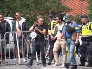 خبير: السويد تريد تبريد أزمة حرق المصحف دون تعديل القانون