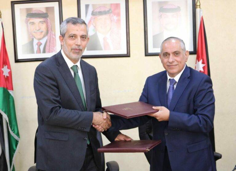 اتفاقية بين “العدل والمحامين” لخدمة تحصيل عوائد أتعاب المحاماة