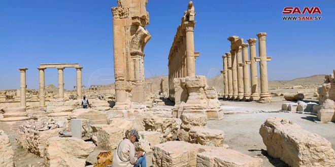 موقع تشيكي: تدمر مدينة أسطورية والسوريون يبذلون الجهود لإعادة ألقها