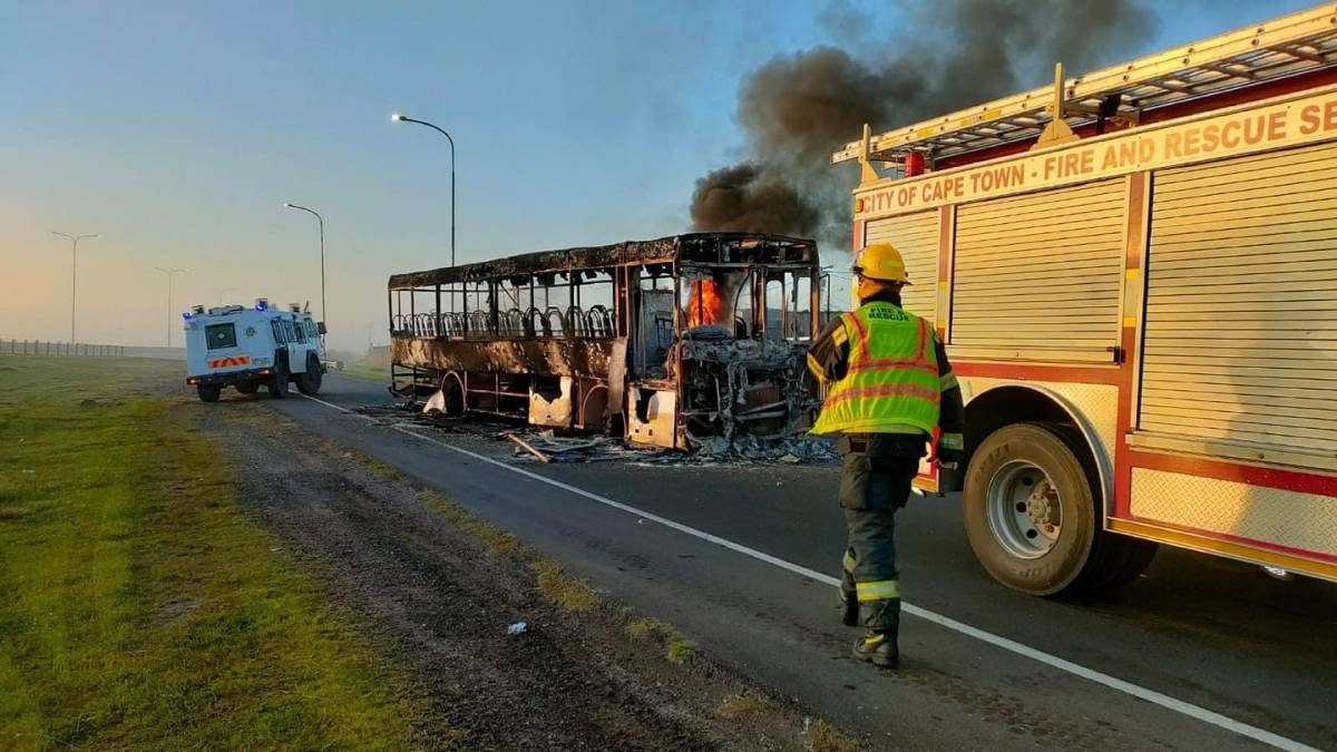 ديسانتيس منافس ترامب يُقيل مديرة حملته الانتخابية