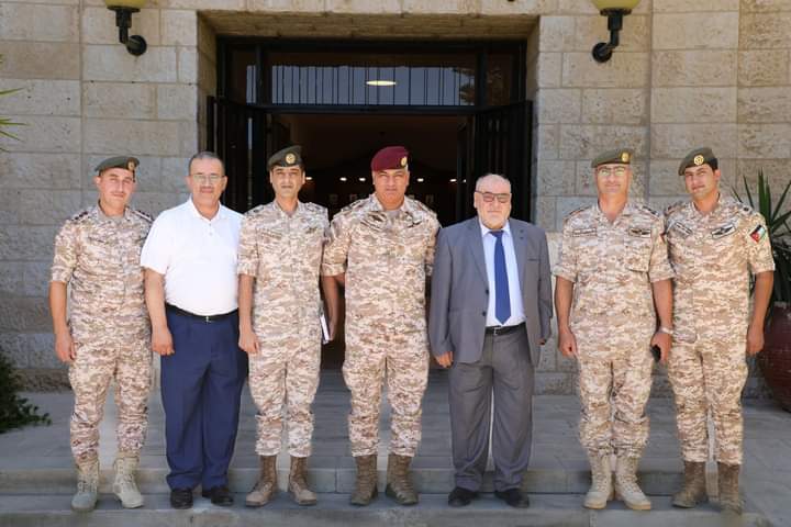 الجامعة الهاشمية تبحث تعزيز التعاون المشترك مع مديرية الثقافة العسكرية