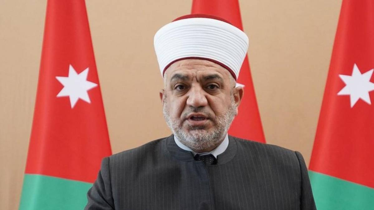 الأوقاف تعلّق عمل المراكز الصيفية القرآنية الأحد والإثنين