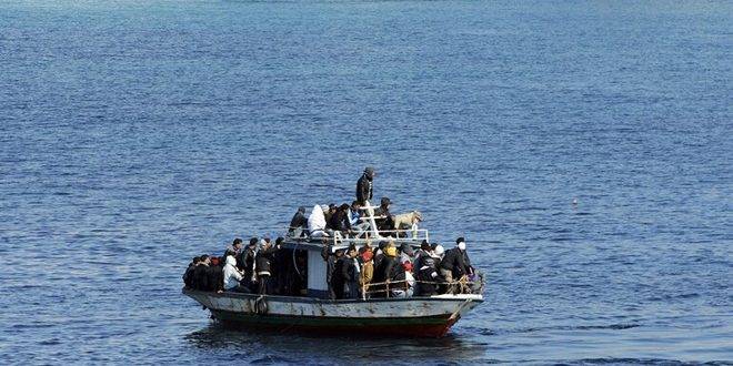 إنقاذ 76 مهاجراً في البحر المتوسط