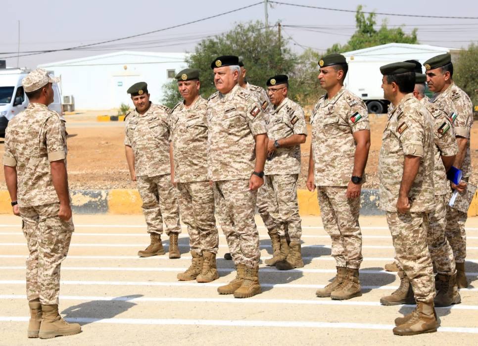 الحنيطي يزور قيادة المنطقة العسكرية الشرقية وكتيبة الأميرة بسمة الآلية الثالثة (أم النشامى)