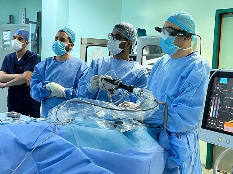 إجراء أولى عمليات لتداخل جراحي عبر تقنية ربط تلفزيوني بالبشير