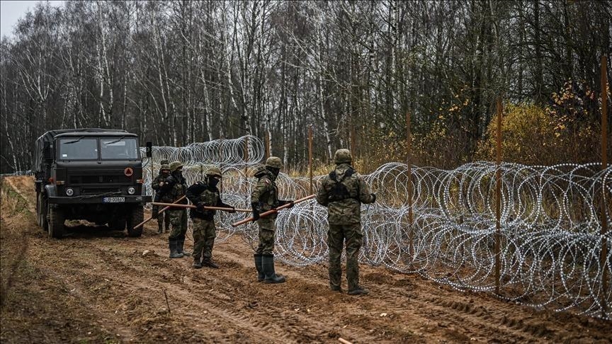 ليتوانيا تغلق مؤقتًا بوابتين حدوديتين مع بيلاروسيا
