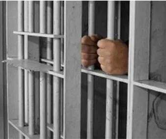 تعليمات: تقديم الرعاية الطبية للنزلاء المضربين عن طعام