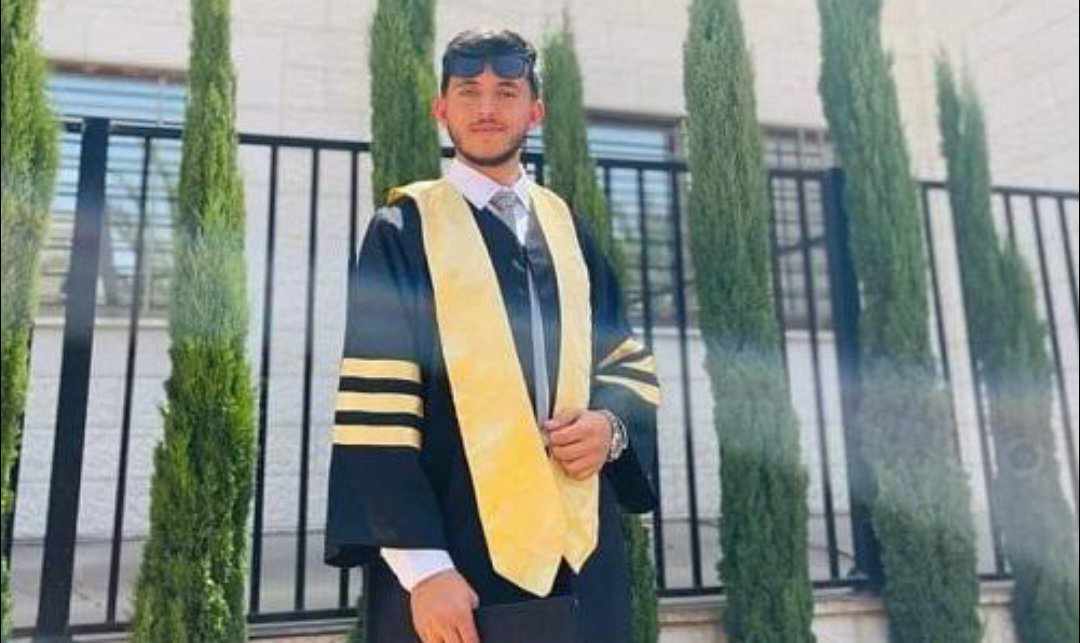 الراحل احمد النعامنة ينجح بالثانوية العامة