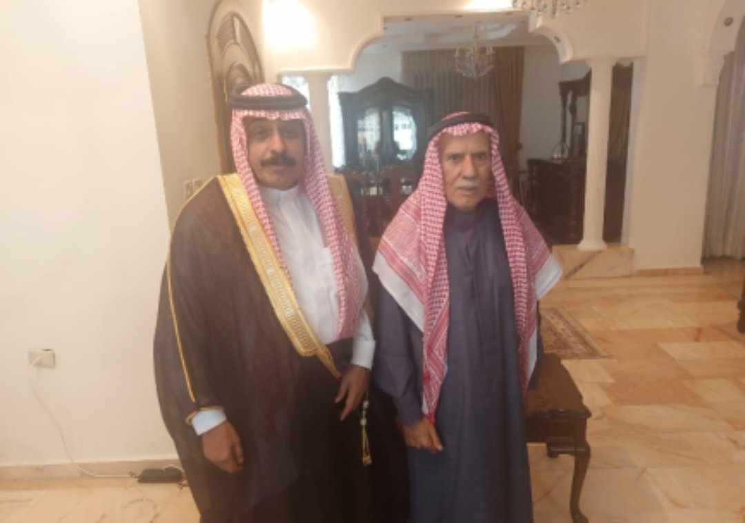 الحجايا يزور الشيخ الصانع للاطمئنان على صحته...صور
