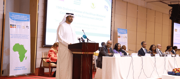 سلطان الجابر يؤكد أهمية التعاون في مواجهة التحدي المناخي