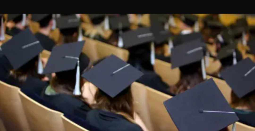 طالبة كفيفة تحصل على معدل 99٪ في الثانوية العامة