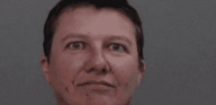 الحكم بسجن امرأة 22 عاما بعثت رسالة لترامب