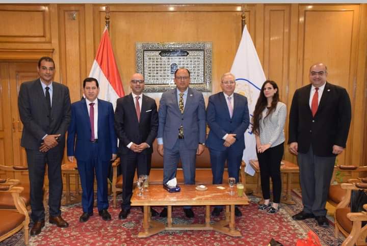 الملحق الثقافي الأردني في القاهرة يزور جامعة حلوان لبحث سبل تعزيز التعاون الثقافي والأكاديمي_صور