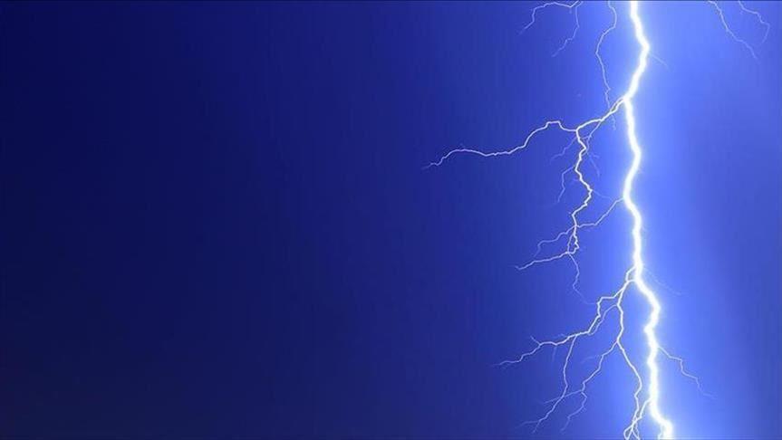 اليمن.. مقتل رجل بصاعقة رعدية