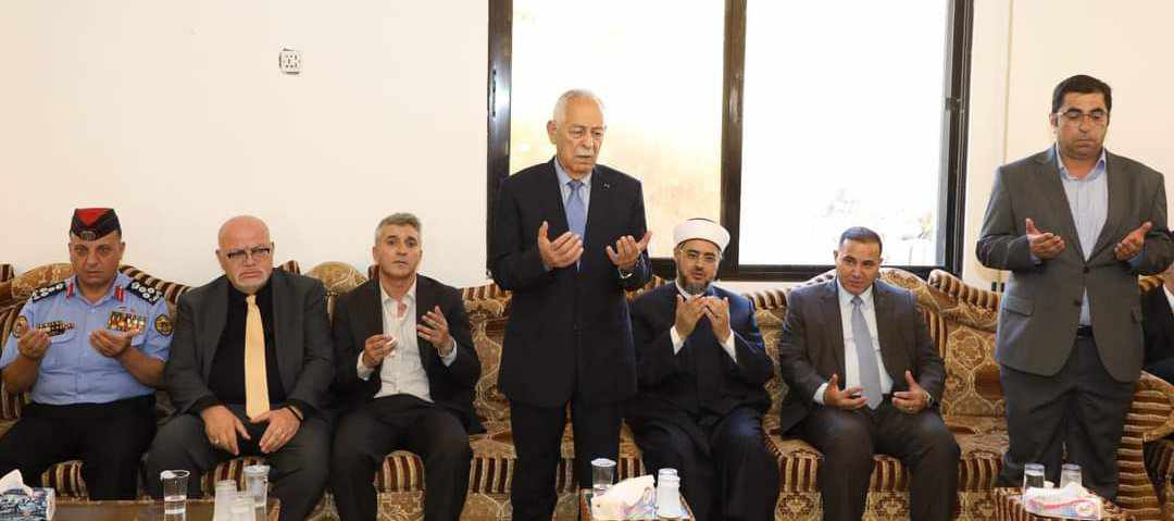 مندوبا عن الملك وولي العهد .. العيسوي يعزي عشيرة الرحاحلة