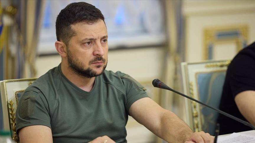 زيلينسكي: سننتج مع السويد المركبات القتالية CV90