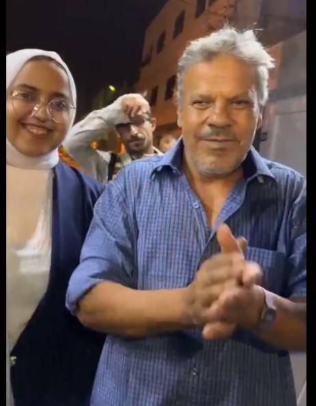 أردنيون يفرحون لتفوق ابنة وافد مصري بالمفرق  صور