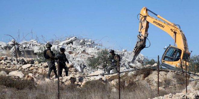الاحتلال يهدم 5 منازل ومنشأة في القدس وأريحا